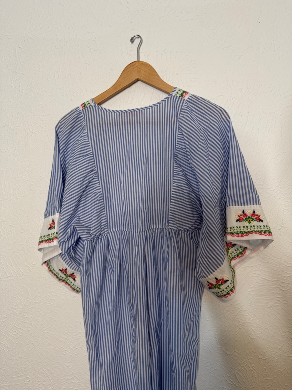 Tory Burch EMBROIDERED BEACH TUNIC IN BLUE - Picture 11 of 12